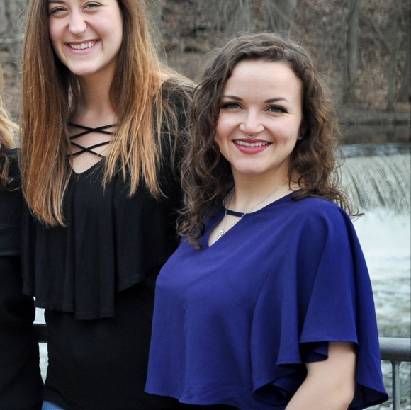 Blue flowy crop top - Picture 2 of 4